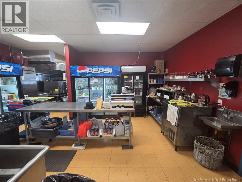 123 York Street, Fredericton, New Brunswick E3B 3N6 - Photo 9 - NB135912