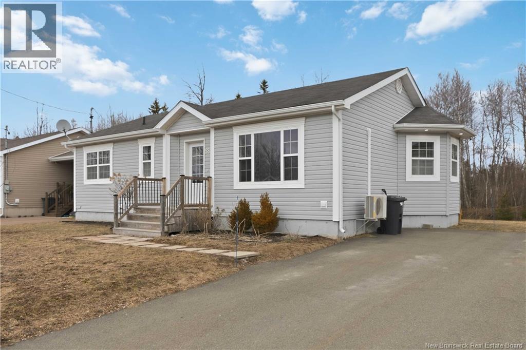 58 Wilfred, Dieppe, New Brunswick  E1A 0E4 - Photo 2 - NB136307