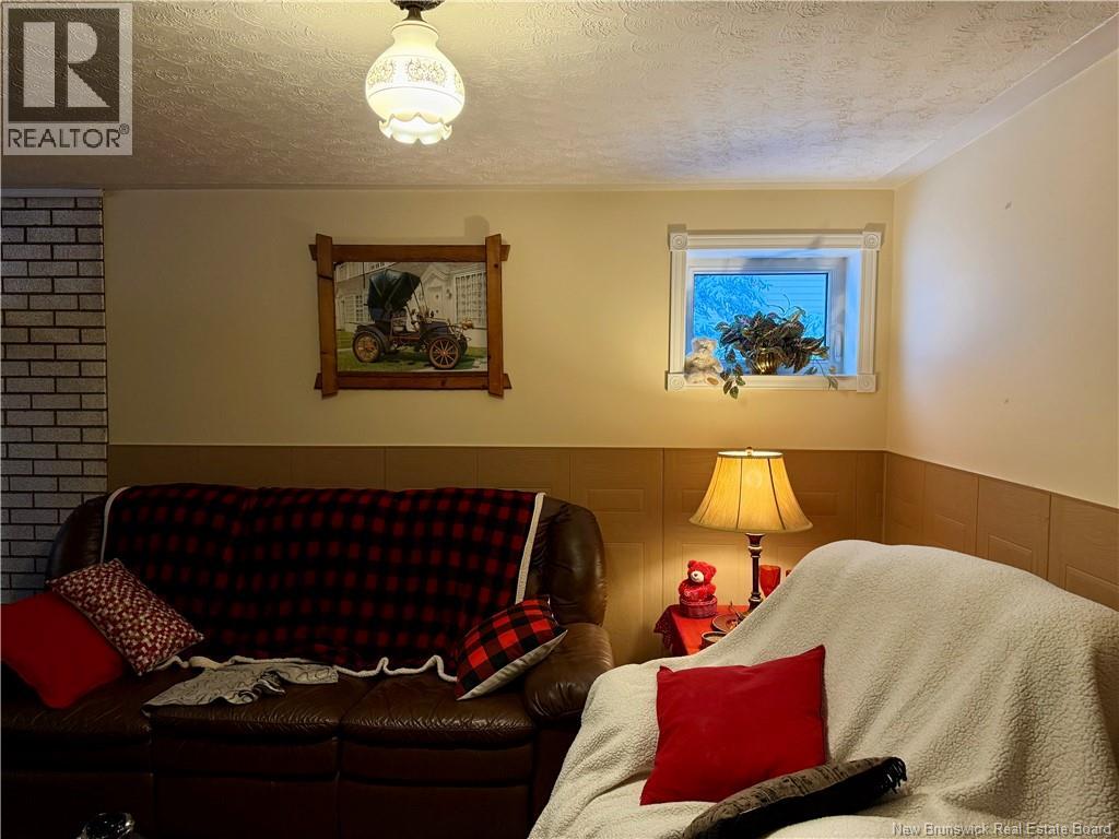 4330 Rue Beauregard, Tracadie, New Brunswick E1X 1C4 - Photo 38 - NB136393