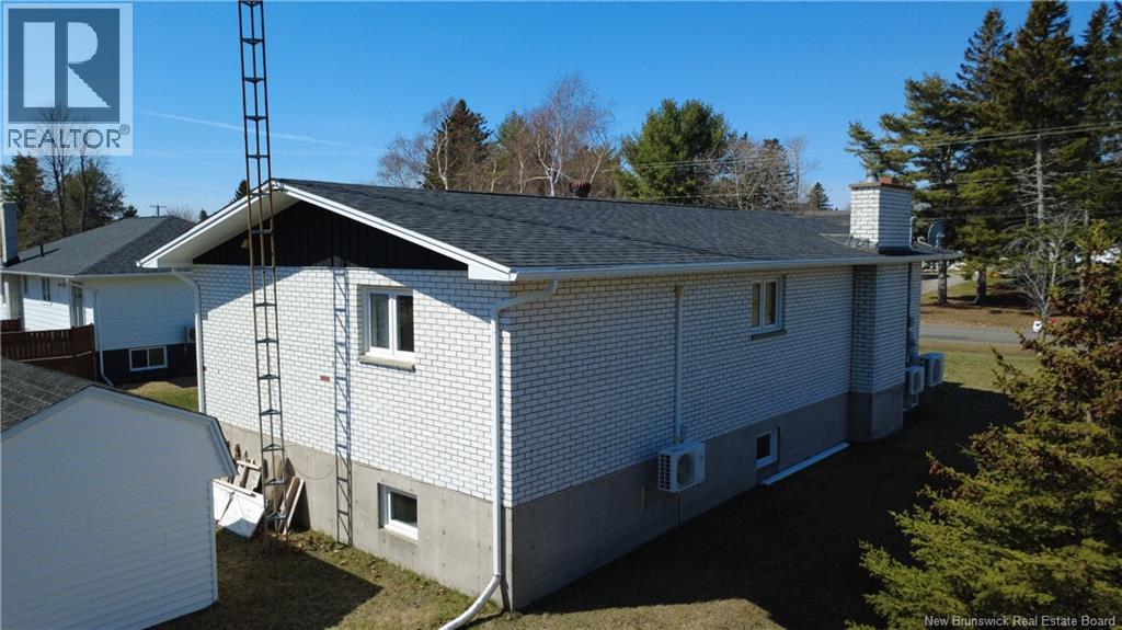 4330 Rue Beauregard, Tracadie, New Brunswick E1X 1C4 - Photo 7 - NB136393