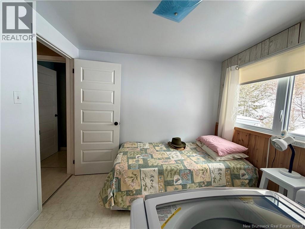 337 Dillon Avenue, Dalhousie, New Brunswick  E8C 1N4 - Photo 23 - NB136375