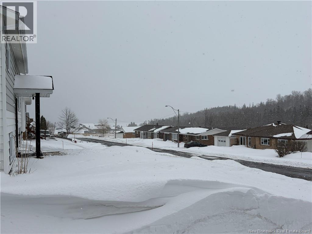 337 Dillon Avenue, Dalhousie, New Brunswick  E8C 1N4 - Photo 41 - NB136375