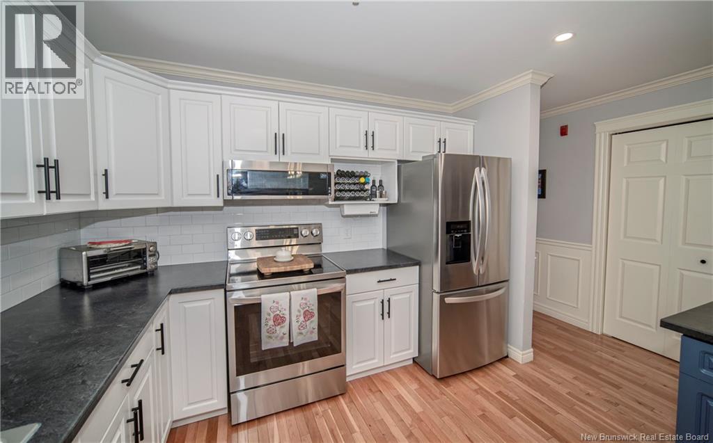 35 Lian Street Unit# 11, Fredericton, New Brunswick  E3C 0A8 - Photo 4 - NB136021