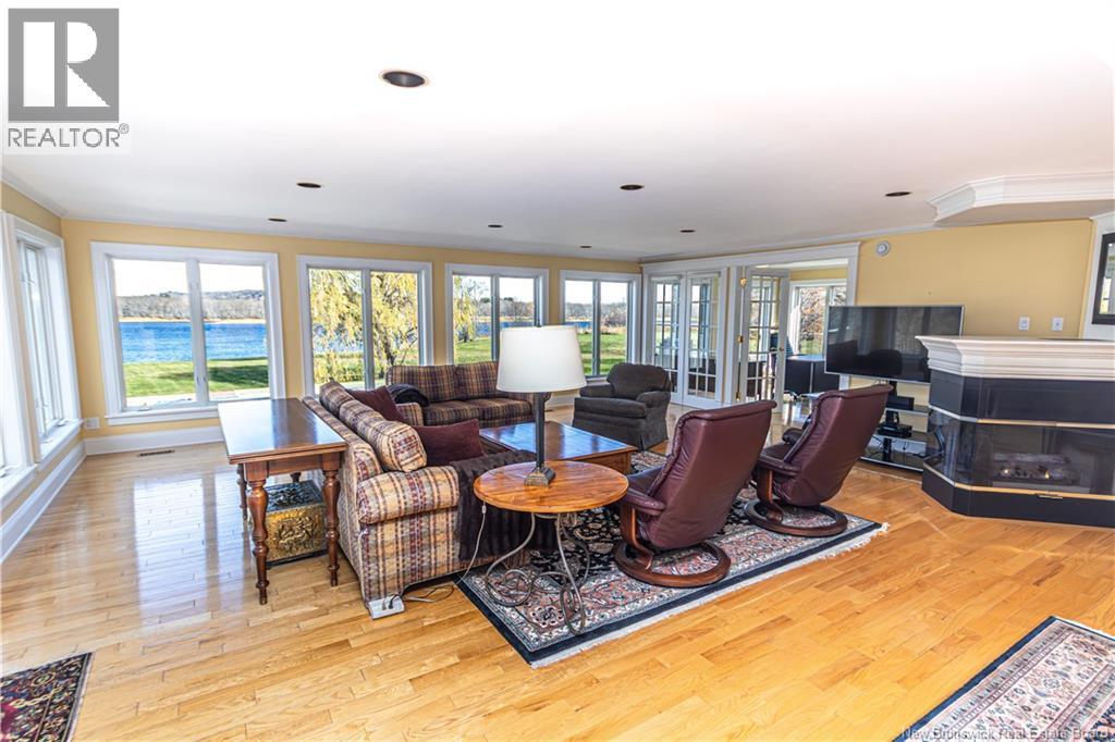 1337 Woodstock Road, Fredericton, New Brunswick  E3B 7R9 - Photo 28 - NB136627