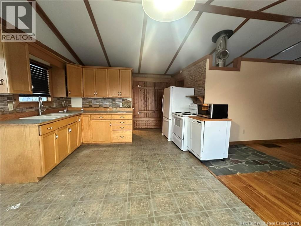 3969 Route 122, North Lake, New Brunswick E6H 2E6 - Photo 5 - NB136796