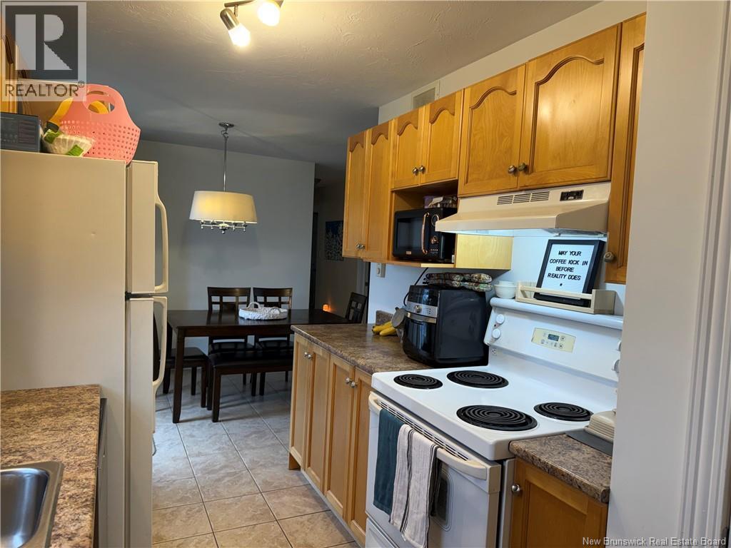 333 Twin Oaks, Moncton, New Brunswick E1G 4W7 - Photo 8 - NB136696