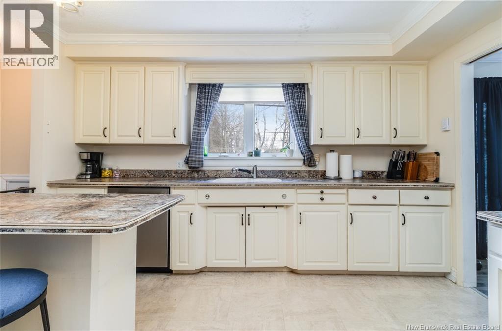 186 Willingdon Street, Fredericton, New Brunswick  E3B 3A5 - Photo 14 - NB137354