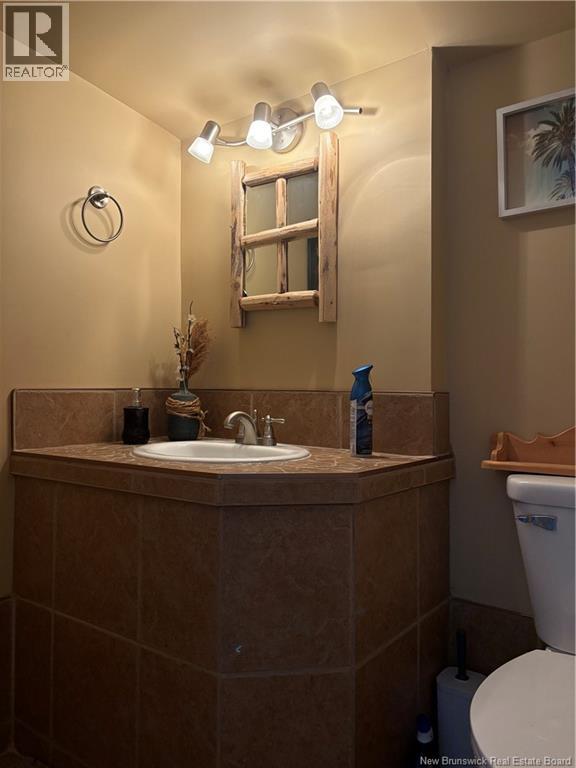 579 Principale, Petit-Rocher, New Brunswick  E8J 1H9 - Photo 23 - NB136456