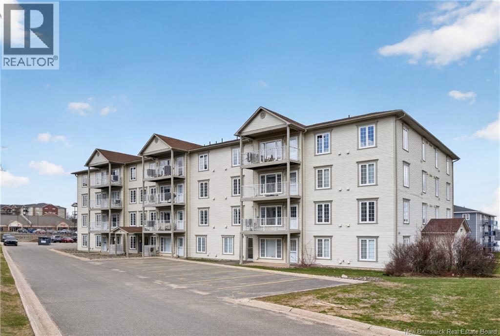35 Lian Street Unit# 2, Fredericton, New Brunswick E3C 0A8 - Photo 1 - NB137705
