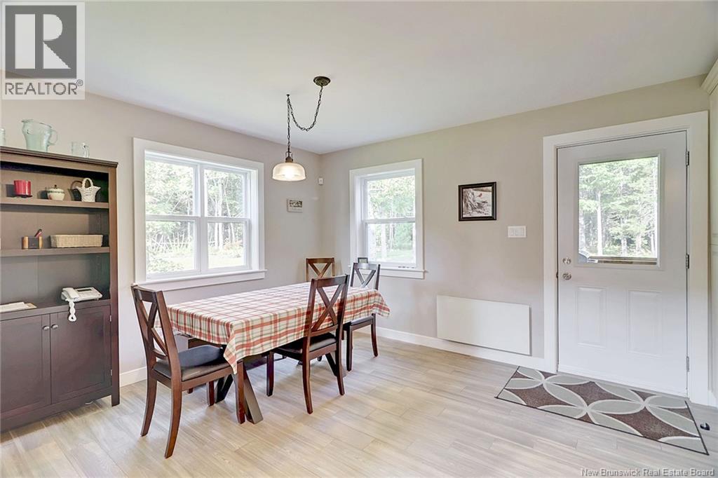 1276 Cox Point Road, Cumberland Bay, New Brunswick E4A 2Z3 - Photo 11 - NB137657