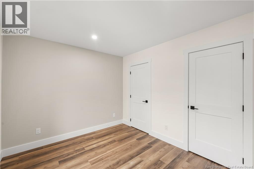 1300 Golden Park Crescent Unit# 5, Bathurst, New Brunswick E2A 1V1 - Photo 25 - NB138016