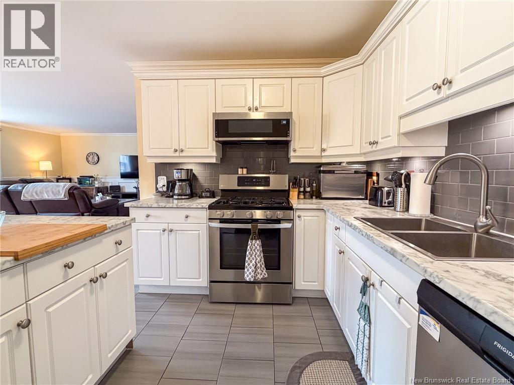 44 Brown Boulevard Unit# 2f, Fredericton, New Brunswick  E3A 0L8 - Photo 12 - NB138070