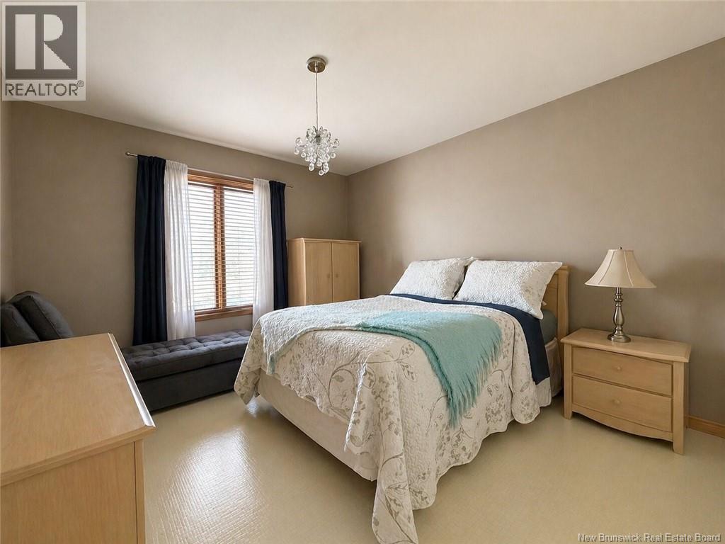 253 Jaques, Beresford, New Brunswick  E8K 1J9 - Photo 28 - NB138187