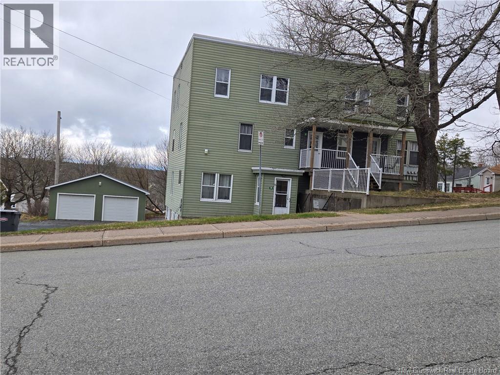 90 Wilton Street, Saint John, New Brunswick E2Y 1Y8 - Photo 2 - NB138325