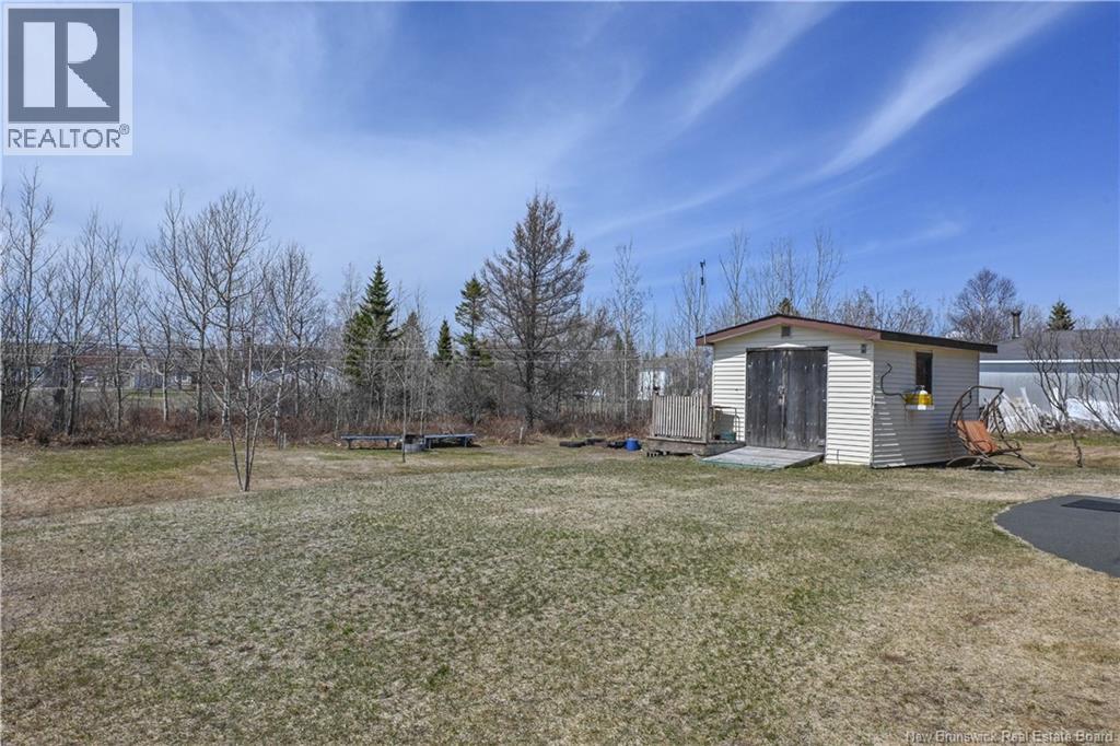 106 Des Champs Street, Lamèque, New Brunswick  E8T 1E7 - Photo 3 - NB138421