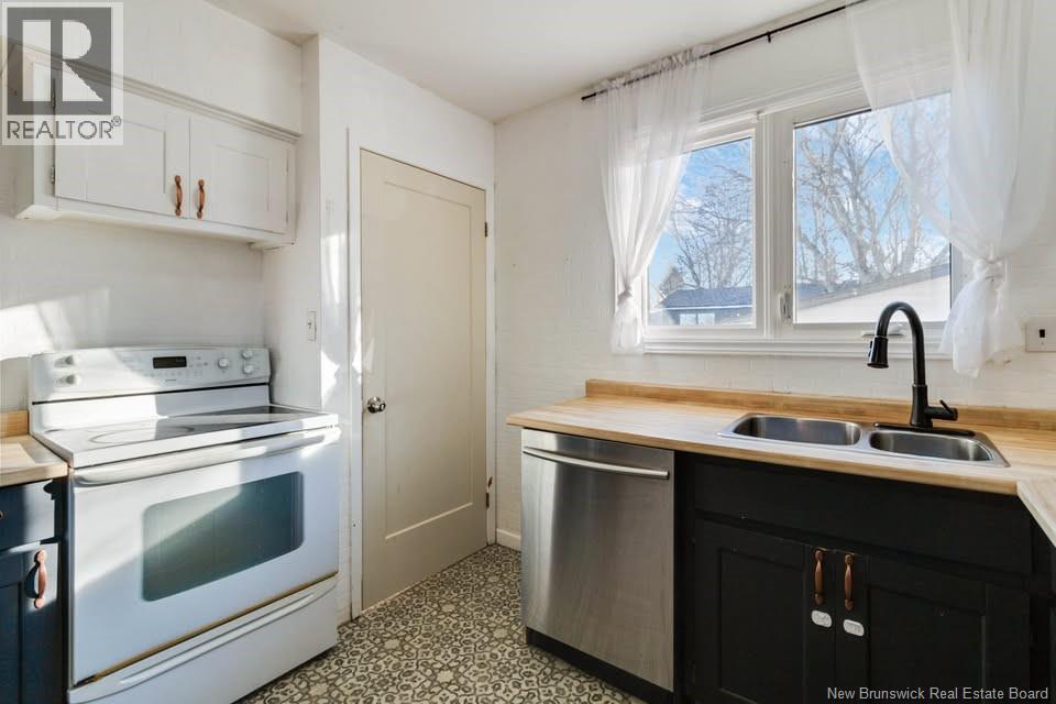 43-45 Rosedale Avenue, Moncton, New Brunswick  E1A 2Y8 - Photo 33 - NB138539