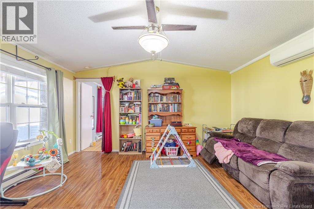 41 Bayberry Street, Fredericton, New Brunswick E3C 1L8 - Photo 14 - NB138357