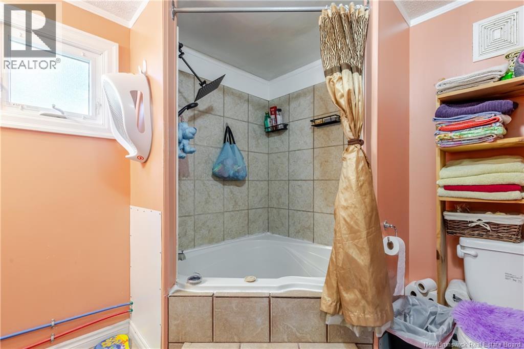41 Bayberry Street, Fredericton, New Brunswick E3C 1L8 - Photo 20 - NB138357