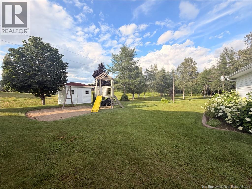 154 Rue Savoie, Neguac, New Brunswick  E9G 1W8 - Photo 5 - NB139128