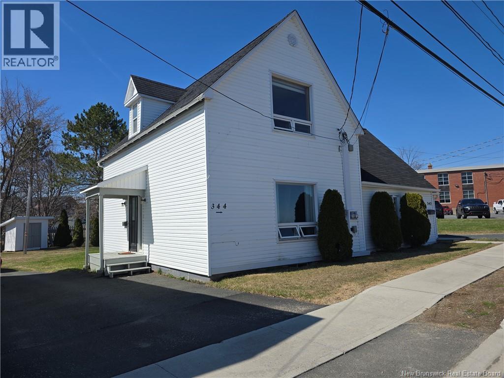 342-344 Main Street, Bathurst, New Brunswick  E2A 1B2 - Photo 3 - NB138942