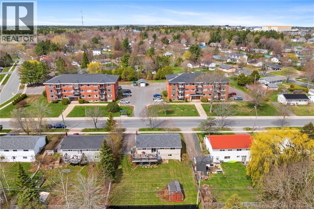 368 Canterbury Drive, Fredericton, New Brunswick E3B 4L9 - Photo 47 - NB139825