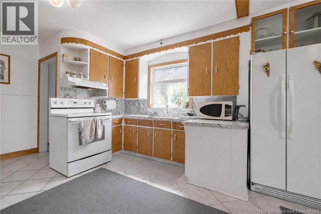 39 Edmond Street, Moncton, New Brunswick E1A 3K5 - Photo 10 - NB139984