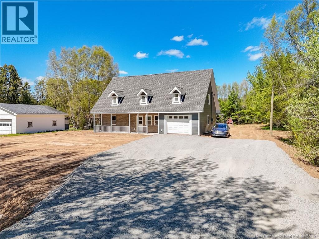 10 Pine Court, Maugerville, New Brunswick E3A 8M9 - Photo 3 - NB139895