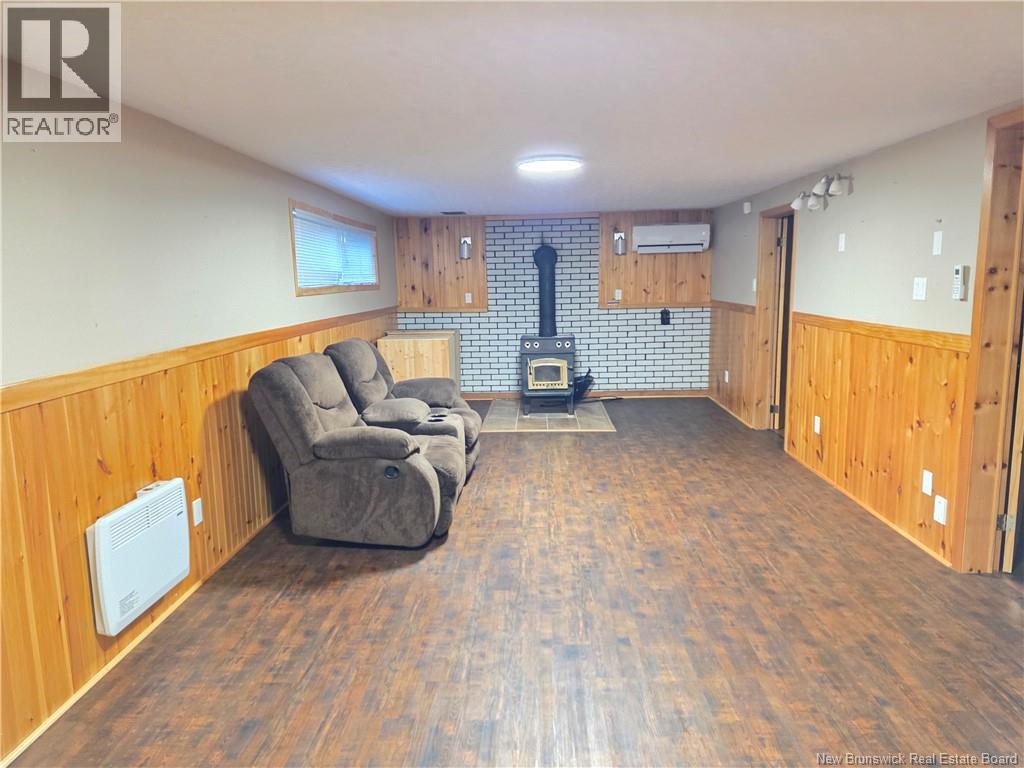 249 Jasmine, Beresford, New Brunswick  E8K 1M5 - Photo 10 - NB140475