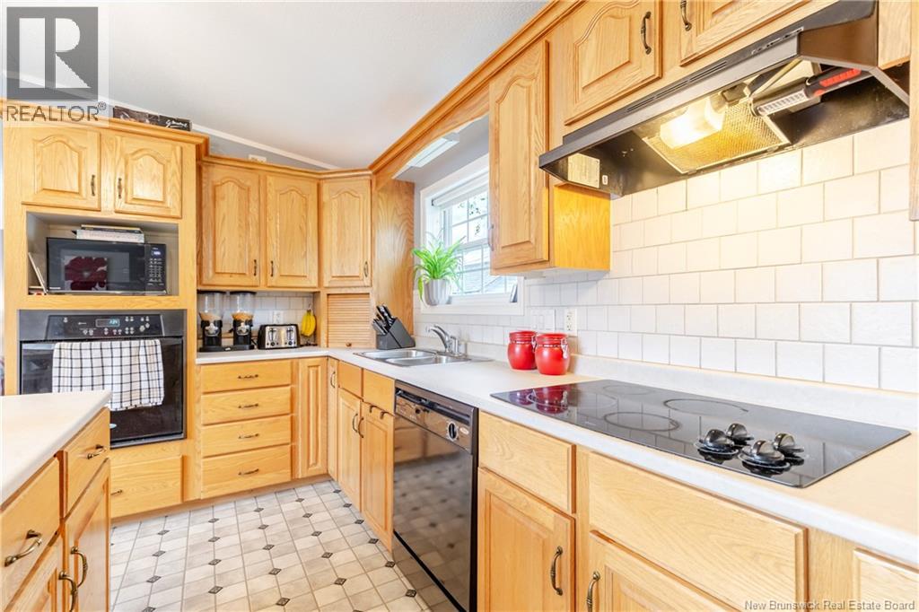 2 Wood Avenue, Lincoln, New Brunswick E3B 6V5 - Photo 7 - NB140947