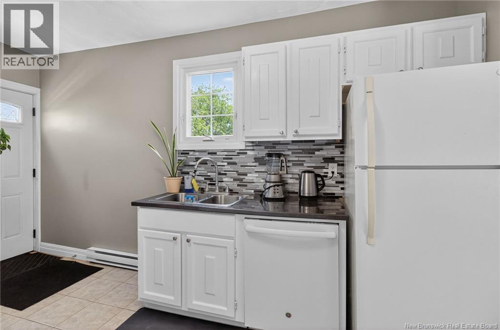 270-272 Dominion, Moncton, New Brunswick  E1C 6H3 - Photo 6 - NB141410