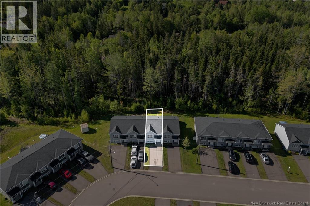 237 Des Erables Street, Dieppe, New Brunswick  E1A 9B1 - Photo 3 - NB140572