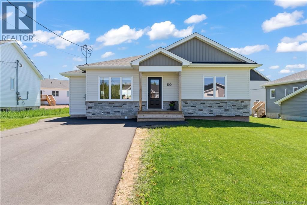 100 Macintosh Boulevard, Moncton, New Brunswick