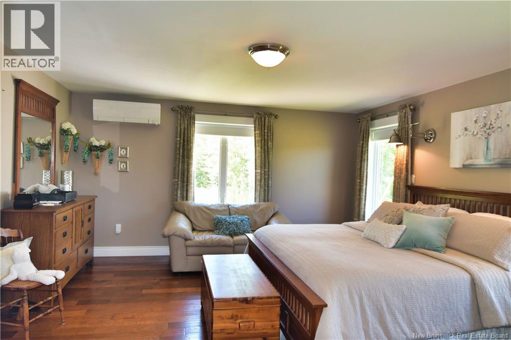 905 Fundy Drive, Wilsons Beach, New Brunswick  E5E 1Y5 - Photo 4 - NB142161