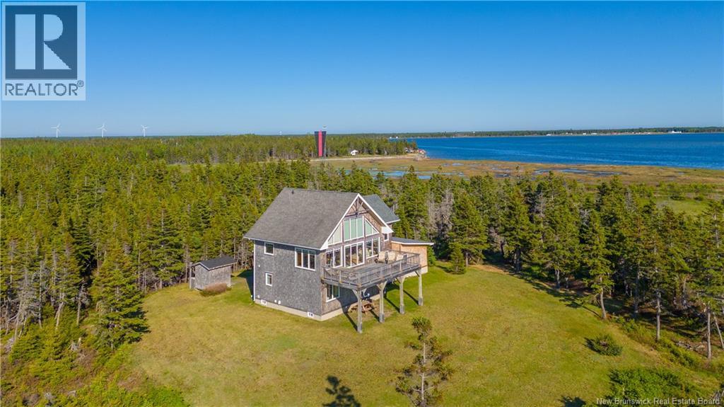 449 Gauvin Street, Petite-Lamèque, New Brunswick  E8T 2N2 - Photo 3 - NB142380