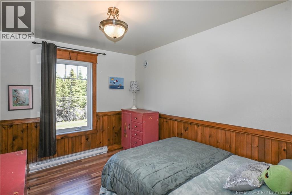 449 Gauvin Street, Petite-Lamèque, New Brunswick  E8T 2N2 - Photo 32 - NB142380