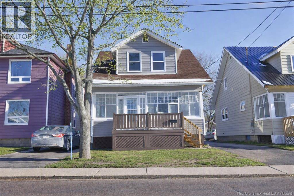 15 Lockhart Avenue, Moncton, New Brunswick  E1C 6R2 - Photo 2 - NB142493