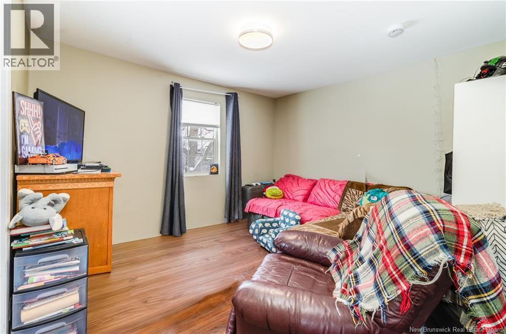 490 Golf Street, Bathurst, New Brunswick E2A 2K7 - Photo 8 - NB142526