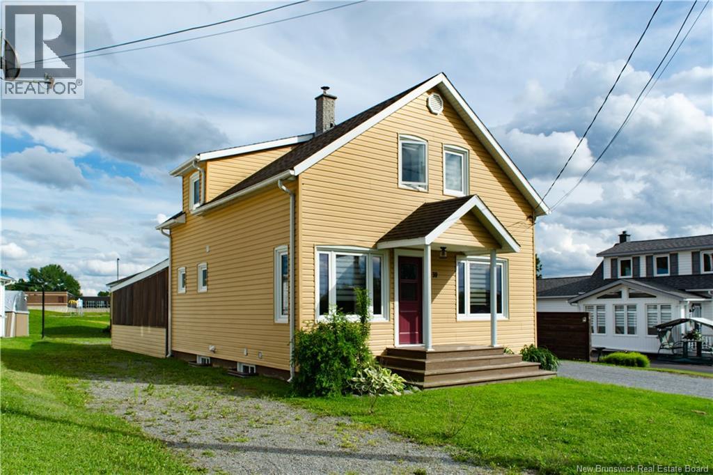 39 Rue St-Antoine, Saint-Léonard, New Brunswick  E7E 1Y9 - Photo 5 - NB142580