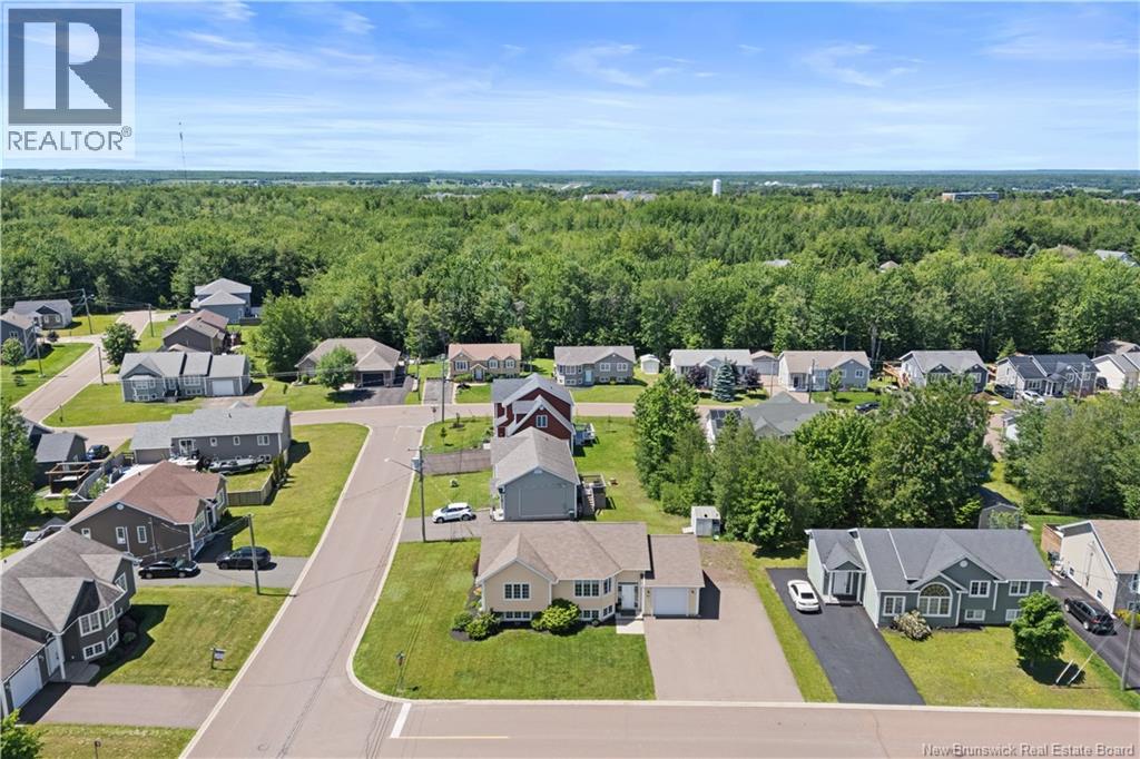 87 Manon Street, Shediac, New Brunswick  E4P 0B9 - Photo 2 - NB142638