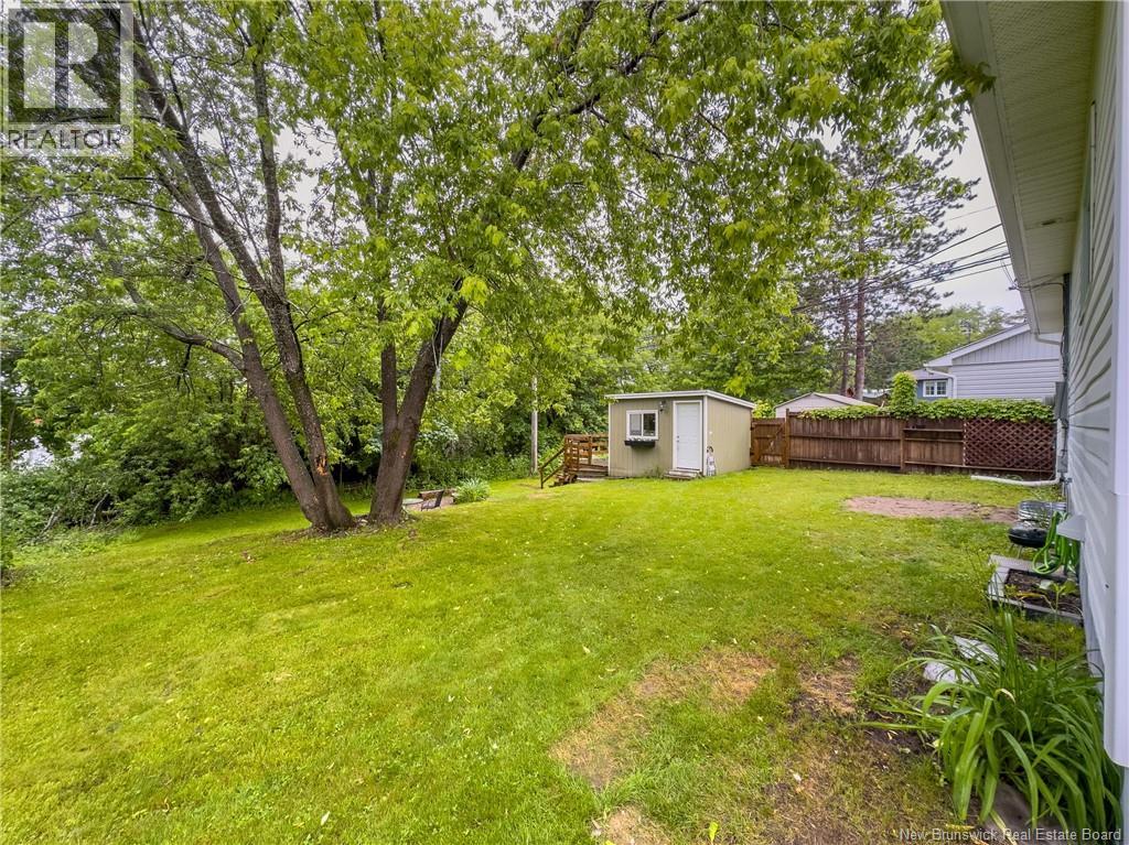 104 Preston Drive, Nashwaaksis, New Brunswick E3A 2L6 - Photo 3 - NB142561