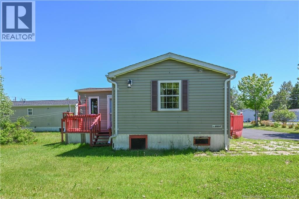 277 Bellavista Street, Tracadie, New Brunswick  E1X 4W1 - Photo 9 - NB143001