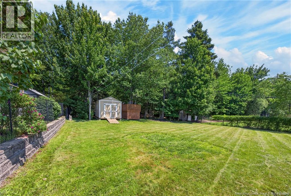 600 Douglas Avenue, Nashwaaksis, New Brunswick E3A 5T1 - Photo 39 - NB143023