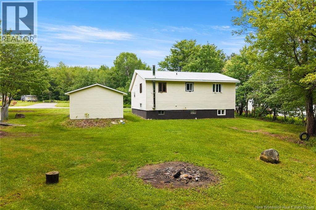 469 Upton St, Minto, New Brunswick  E4B 2R8 - Photo 40 - NB143167