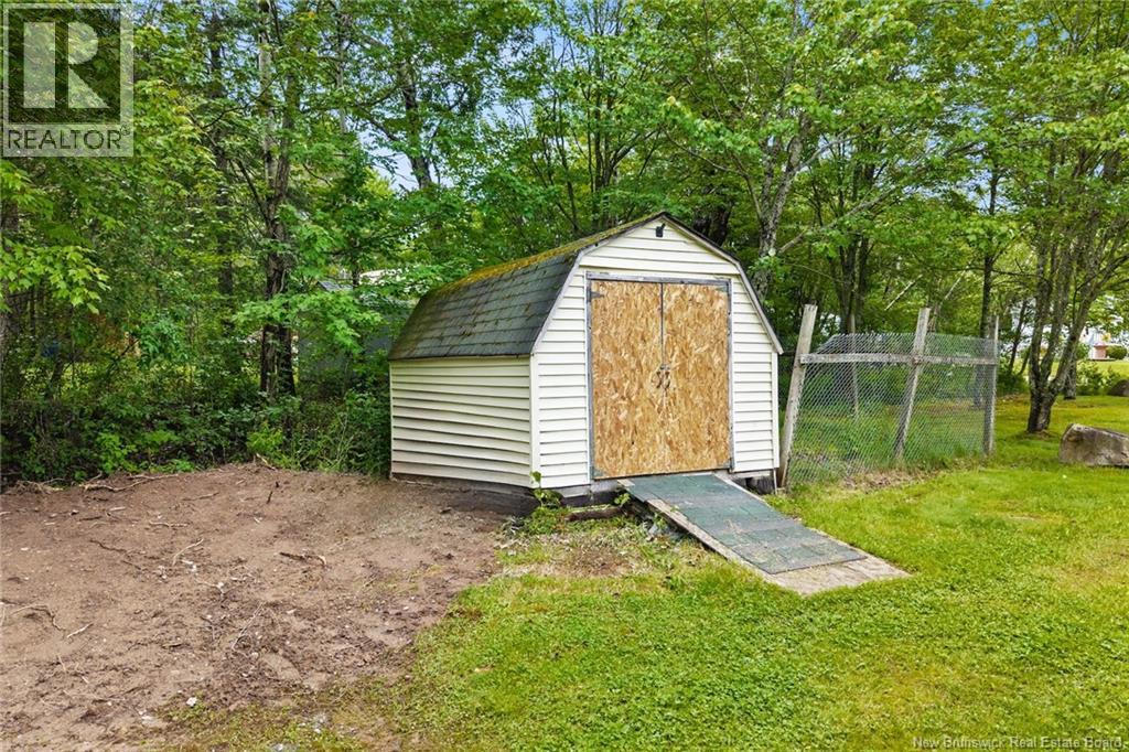 469 Upton St, Minto, New Brunswick  E4B 2R8 - Photo 44 - NB143167