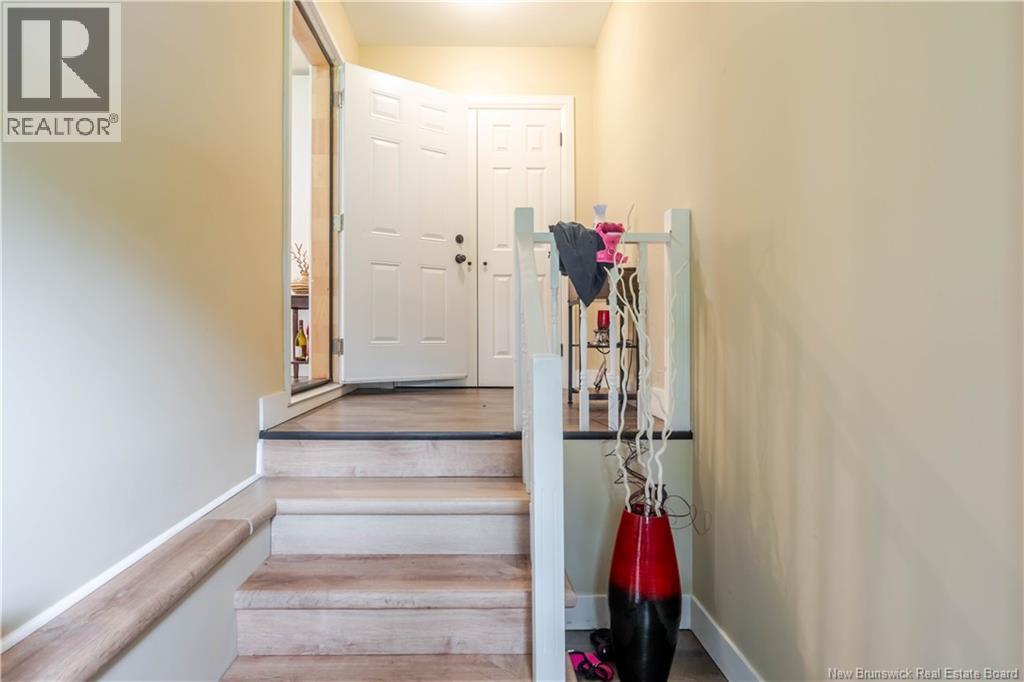 220 Route 105, Southampton, New Brunswick  E6G 1J6 - Photo 4 - NB142985