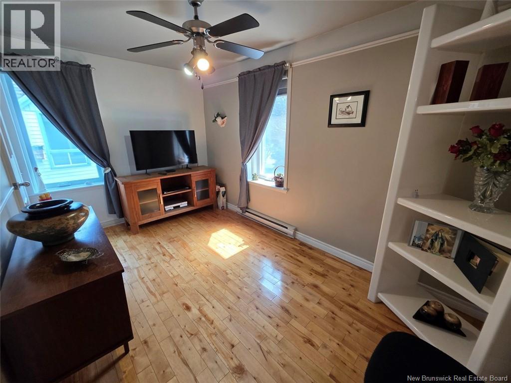35 Ordonnance Avenue, Edmundston, New Brunswick  E3V 1C3 - Photo 29 - NB142957