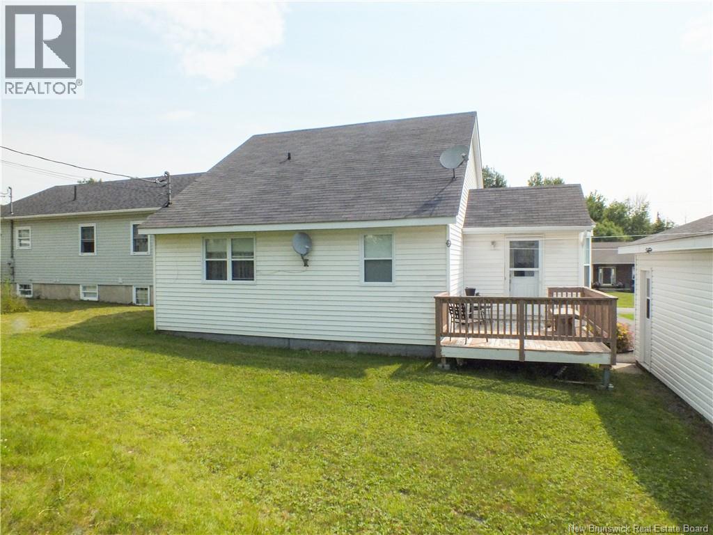 121 Creighton Street South, Woodstock, New Brunswick  E7M 1N4 - Photo 4 - NB143153