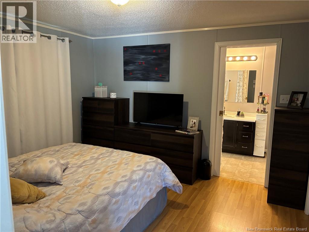 614 Champlain, Shediac, New Brunswick  E4P 9C9 - Photo 23 - NB143197