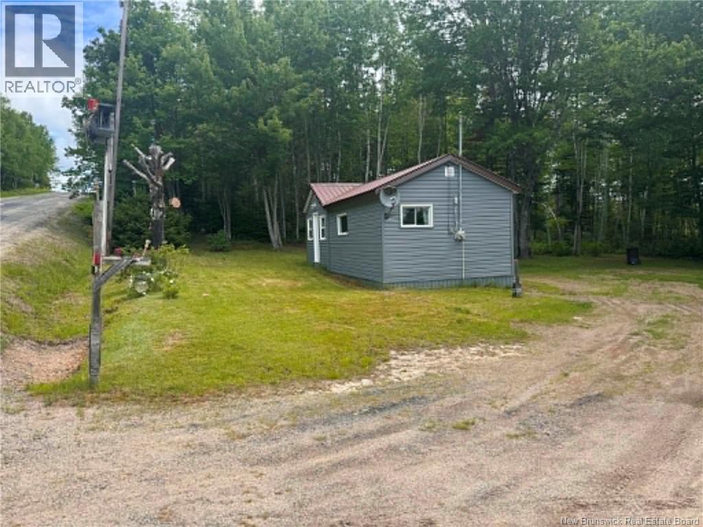 10 Cross Road, Taxis River, New Brunswick  E6C 2C4 - Photo 5 - NB143343