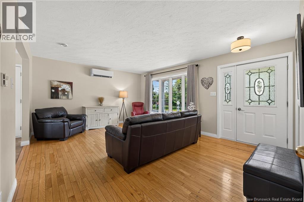 545 Centrale Street, Dieppe, New Brunswick  E1A 6V7 - Photo 4 - NB143414